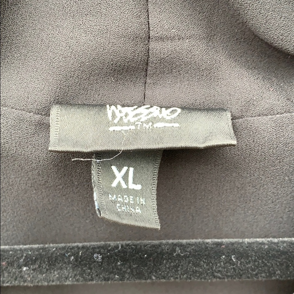 ❌SOLD❌Mossimo Top - Picture 5 of 6